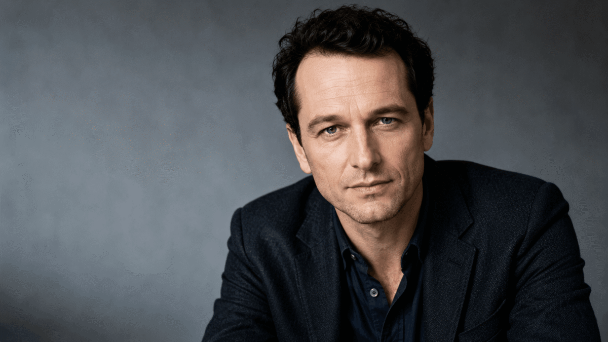 Matthew Rhys info.jpg1